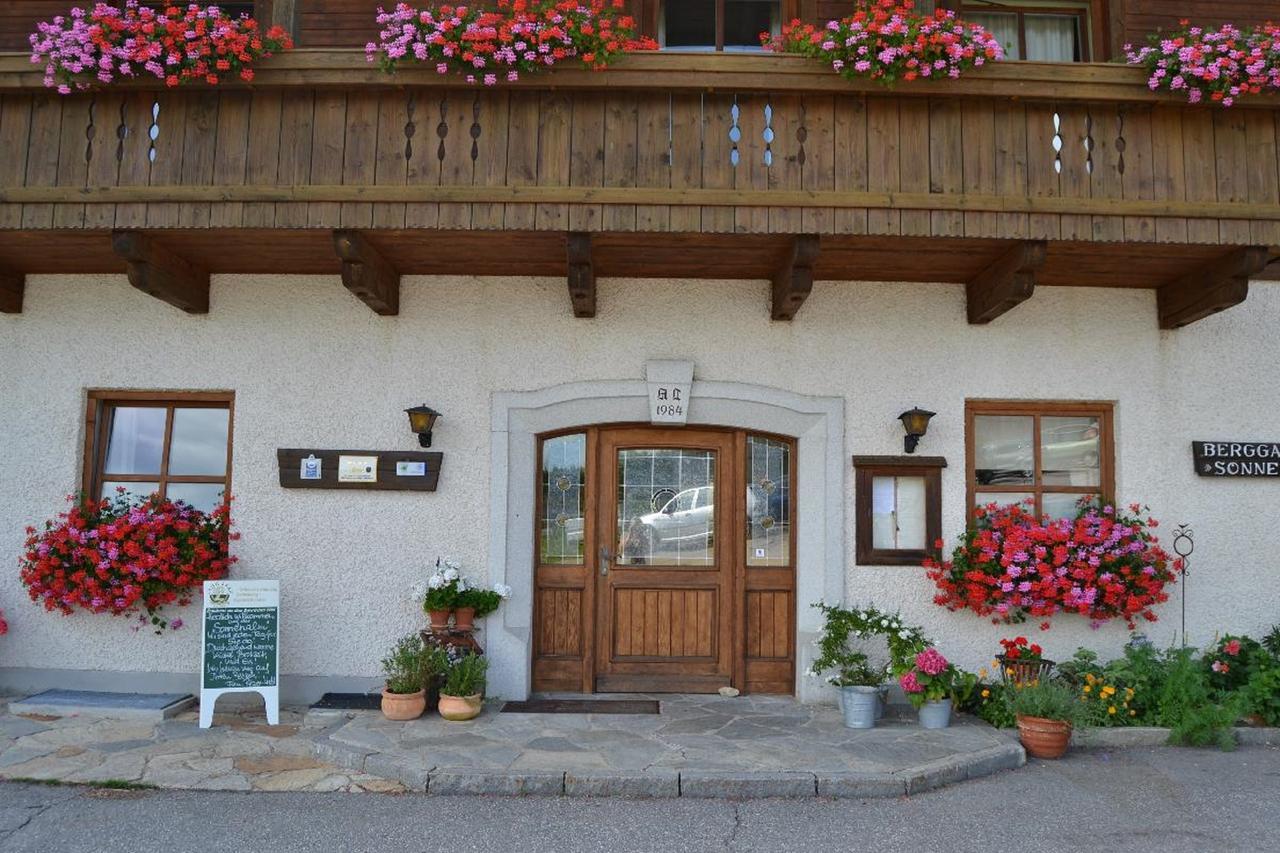 Готель Berggasthof Sonnenalm Гауценберг Екстер'єр фото
